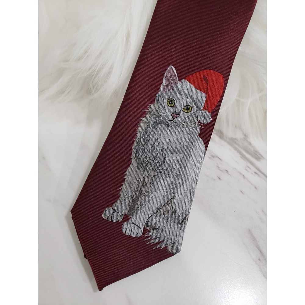NEW  Bar III Tie Necktie Burgundy Cat in Santa Hat Christmas Holiday Party Dad‎